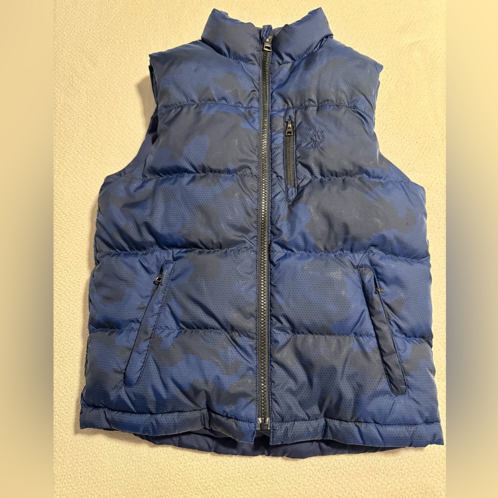 Boys size 10/12 Ralph Lauren reversible puffer vest!